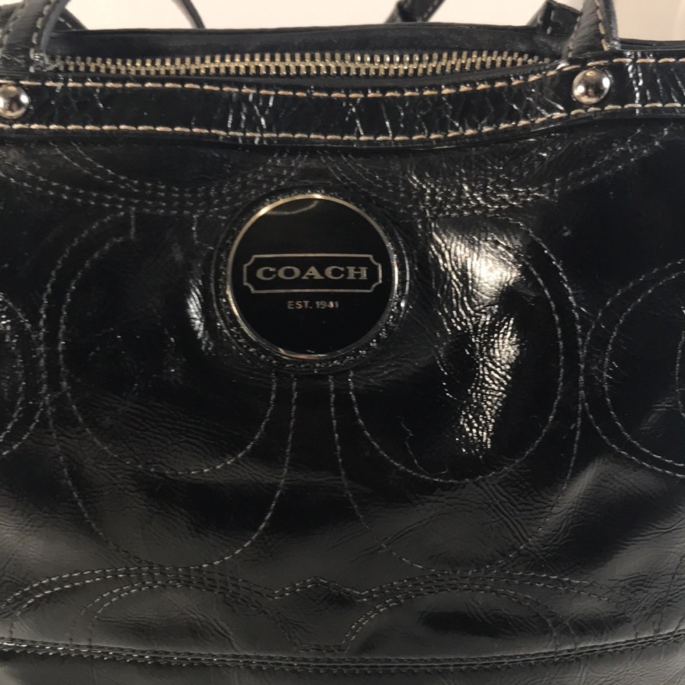 Coach Vintage Women’s F15142 Black Patent Leather CC Logo Stitch Tote Bag Purse - Picture 2 of 12